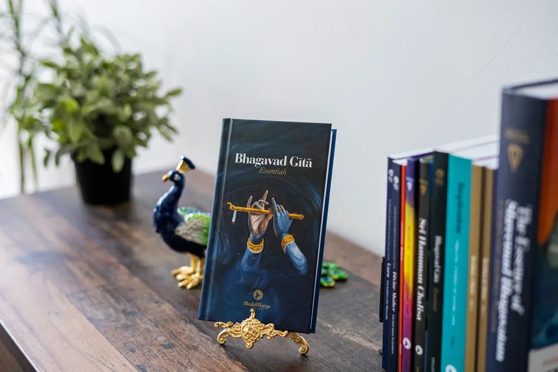 bhagavad-gita-bhaktishop.webp