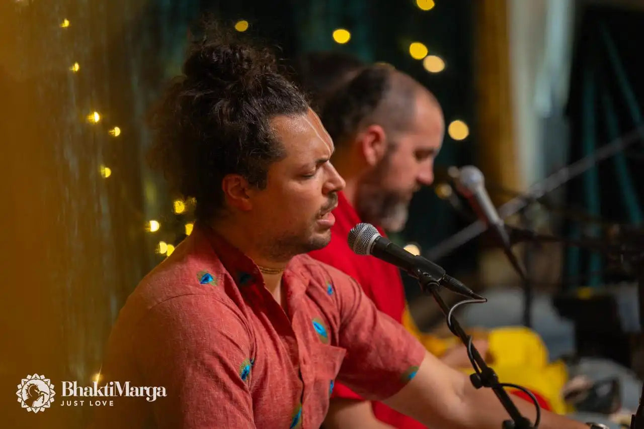 bhava_emocion_canto_devocional_kirtan.webp